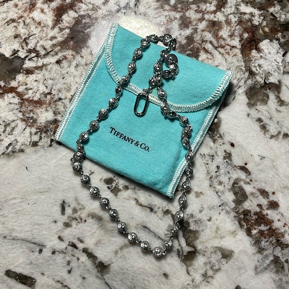 Tiffany&Co necklace - Picture 1 of 3